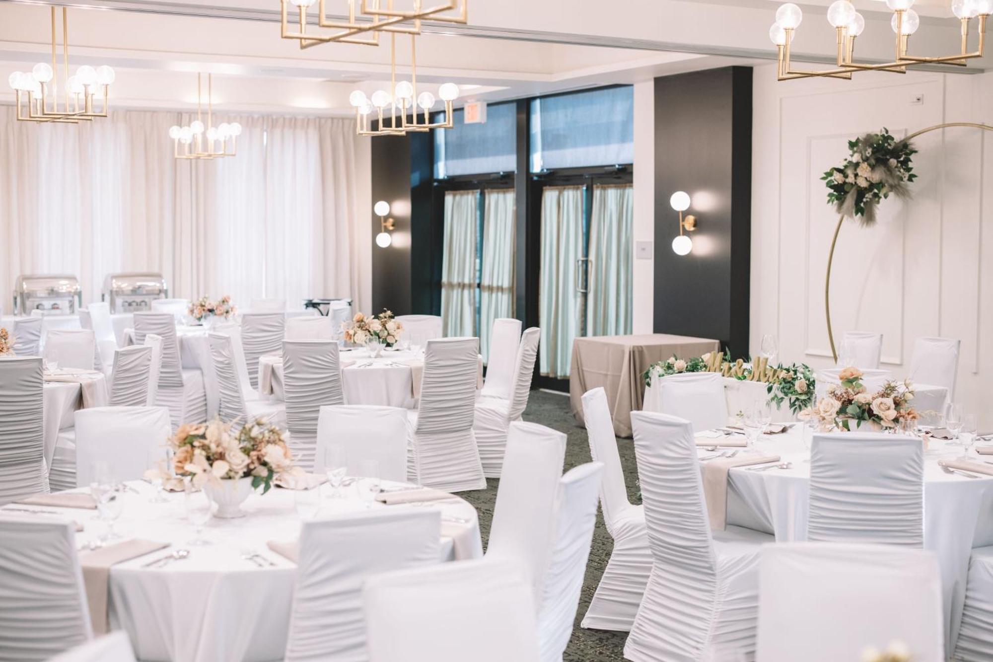 Courtyard By Marriott South Hotel
